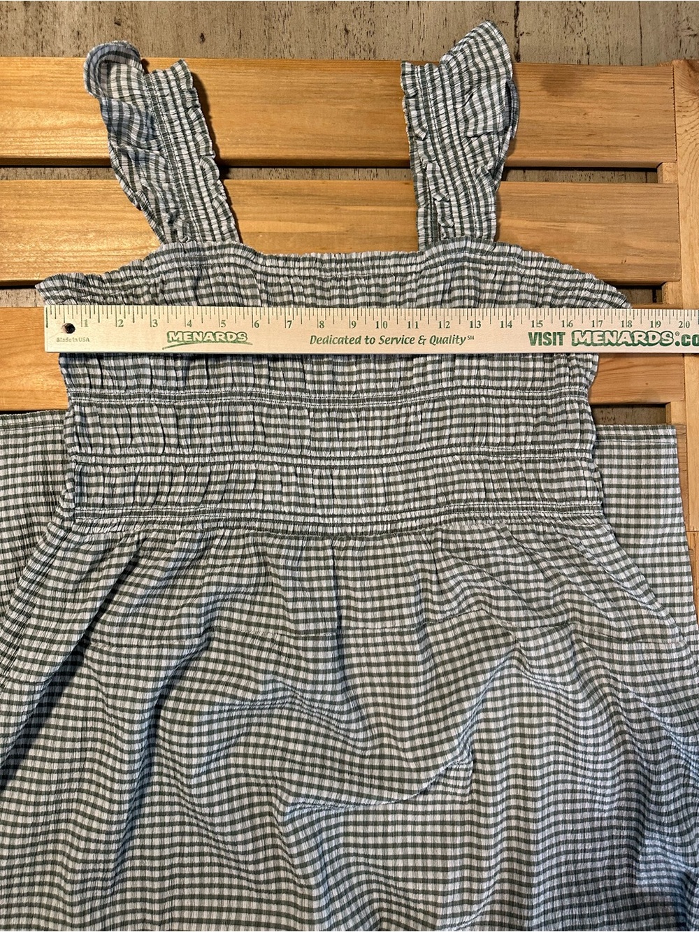 Old Navy Smocked Gingham Midi Dress green & white size XL - Picture 3 of 6
